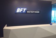Вывеска для «Balt Flot Tanker» — издалека 1