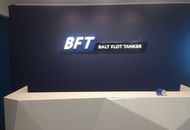 Вывеска для «Balt Flot Tanker» — издалека 2