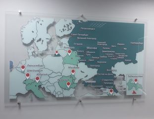 Изготовление таблички карты для компании «Микро Капитал»